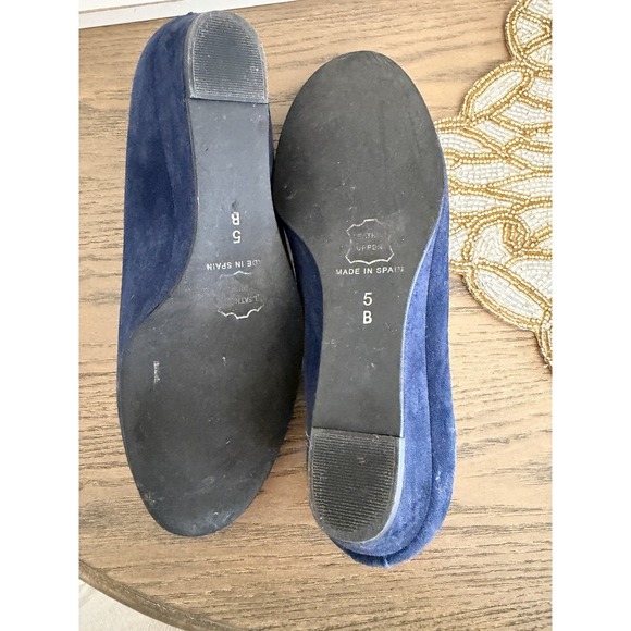 FS/NY Cassie Beach Navy Suede Wedge Flats Womens Size 5B Scalloped Edge - Picture 3 of 9